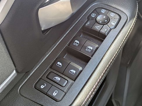 Used 2026 RAM 2500 Big Horn AWD/4WD image 25
