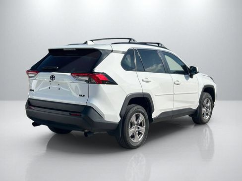 Used 2024 Toyota RAV4 XLE w/ Convenience Package FWD image 5