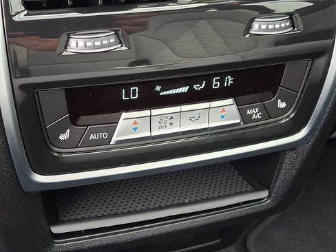 Used 2026 BMW X7 xDrive40i AWD/4WD image 12