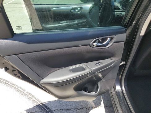 Used 2019 Nissan Sentra S FWD image 18