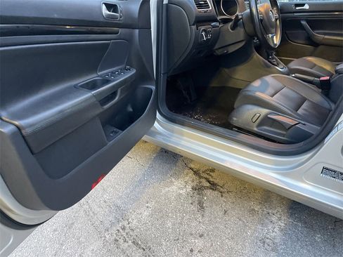 Used 2013 Volkswagen Jetta TDI image 14