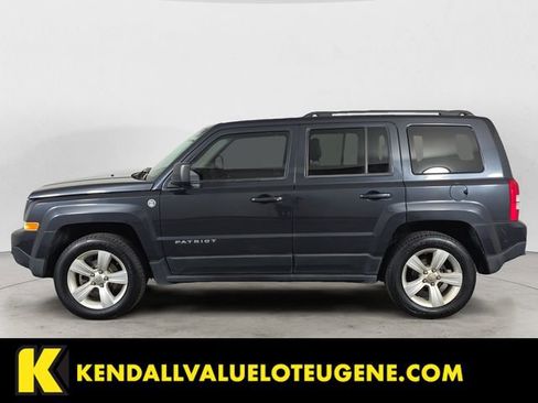Used 2015 Jeep Patriot Sport w/ Power Value Group AWD/4WD image 2