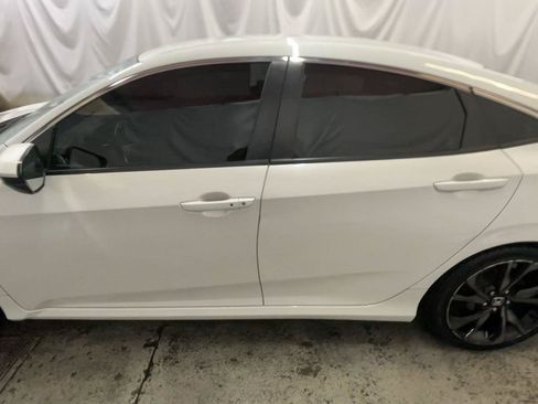 Used 2019 Honda Civic Sport image 13