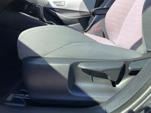 Used 2024 Toyota Corolla LE image 25