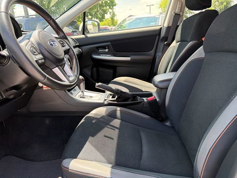 Used 2017 Subaru Crosstrek 2.0i Premium AWD/4WD image 17