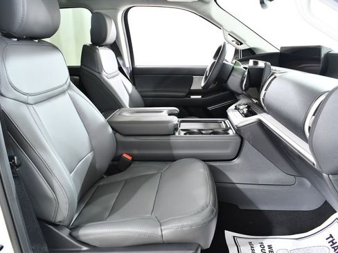 New 2026 Ford Expedition Max Active AWD/4WD image 10