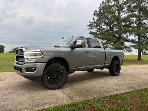 Used 2024 RAM 2500 Laramie AWD/4WD image 29