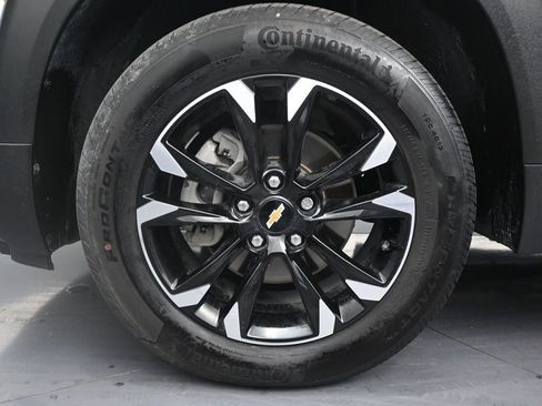 Used 2023 Chevrolet TrailBlazer LT w/ Convenience Package image 9
