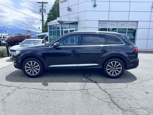 Used 2017 Audi Q7 3.0T Premium Plus w/ Premium Plus Package image 9