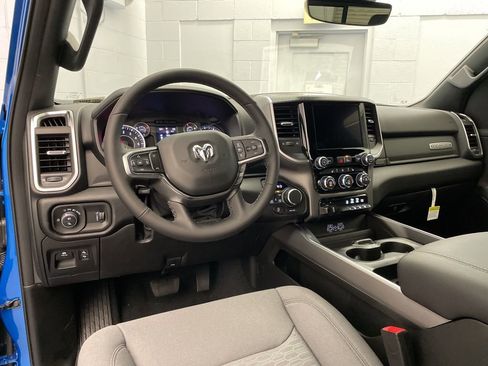 New 2026 RAM 1500 Big Horn AWD/4WD image 14
