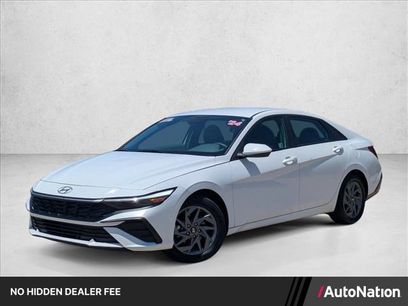Used 2024 Hyundai Elantra SEL