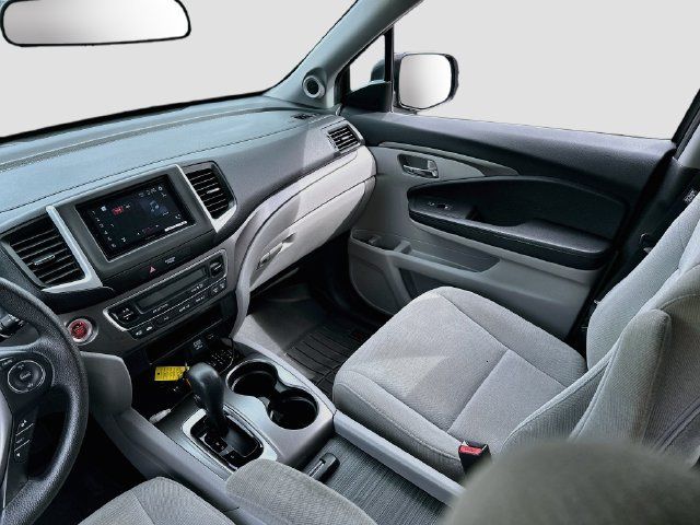 Used 2018 Honda Pilot LX image 22