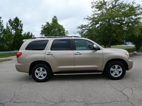 Used 2008 Toyota Sequoia Limited AWD/4WD image 4