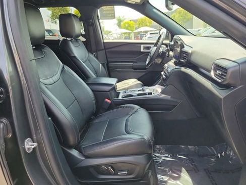 Certified 2020 Ford Explorer ST w/ ST Street Pack AWD/4WD image 18