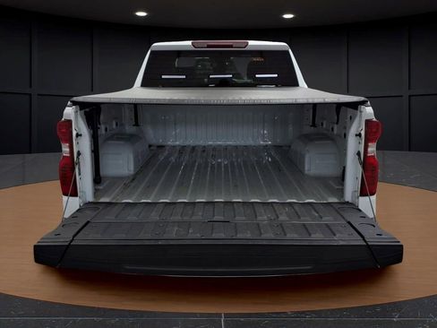 Used 2023 Chevrolet Silverado 1500 Custom Trail Boss w/ 2.7L Blackout Package AWD/4WD image 26