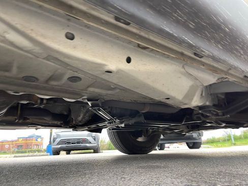 Used 2011 Jeep Grand Cherokee Laredo image 14