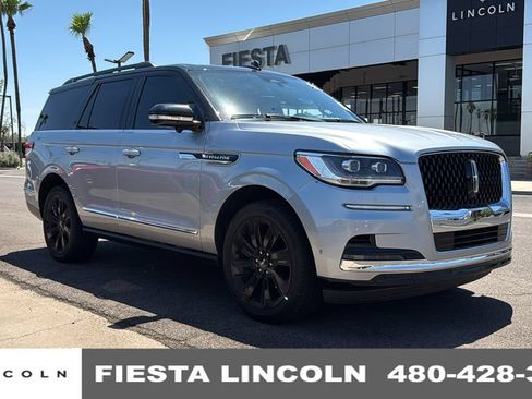 Used 2022 Lincoln Navigator Black Label AWD/4WD image 1