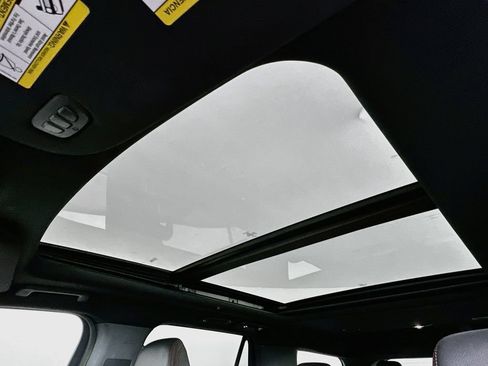 Used 2022 Ford Expedition Limited RWD image 21