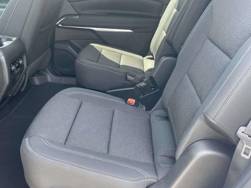 New 2026 Chevrolet Traverse LT FWD image 10