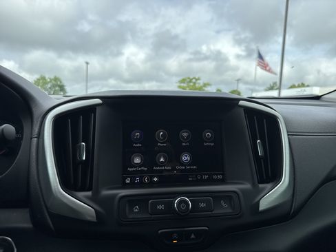 Used 2022 GMC Terrain SLE w/ Driver Convenience Package FWD image 23
