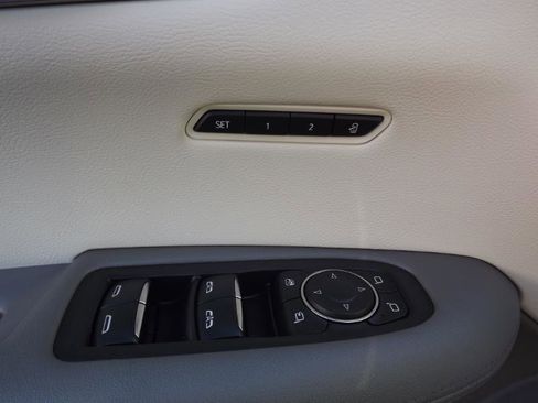 Used 2021 Cadillac XT5 Premium Luxury w/ LPO, Floor Liner Package image 13