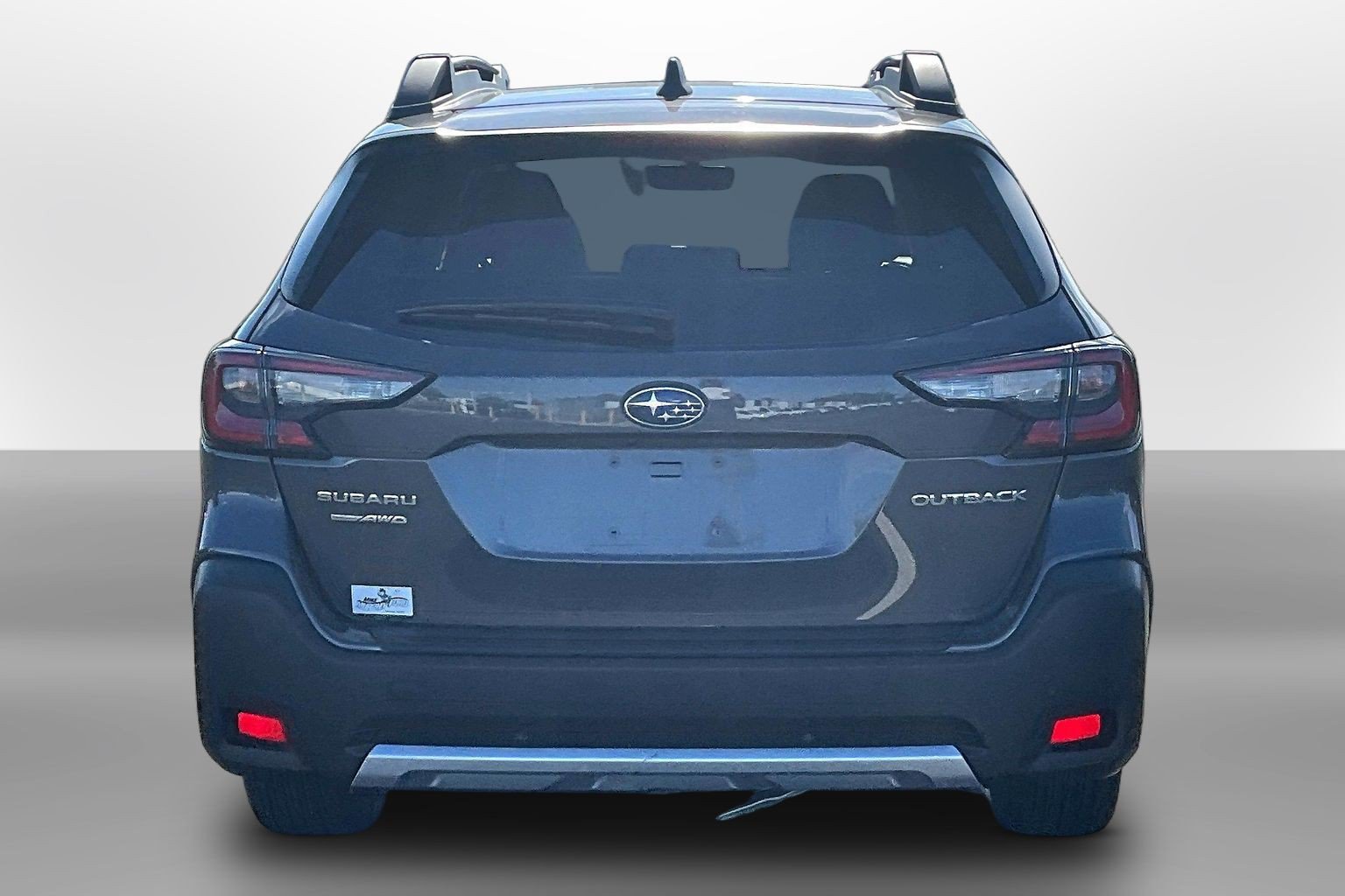 Used 2025 Subaru Outback Limited AWD/4WD image 4