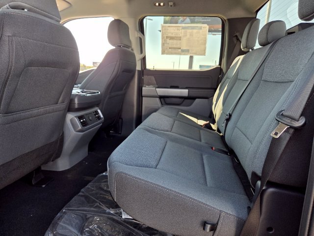 New 2026 Ford F150 XLT w/ XLT Chrome Appearance Package RWD image 6