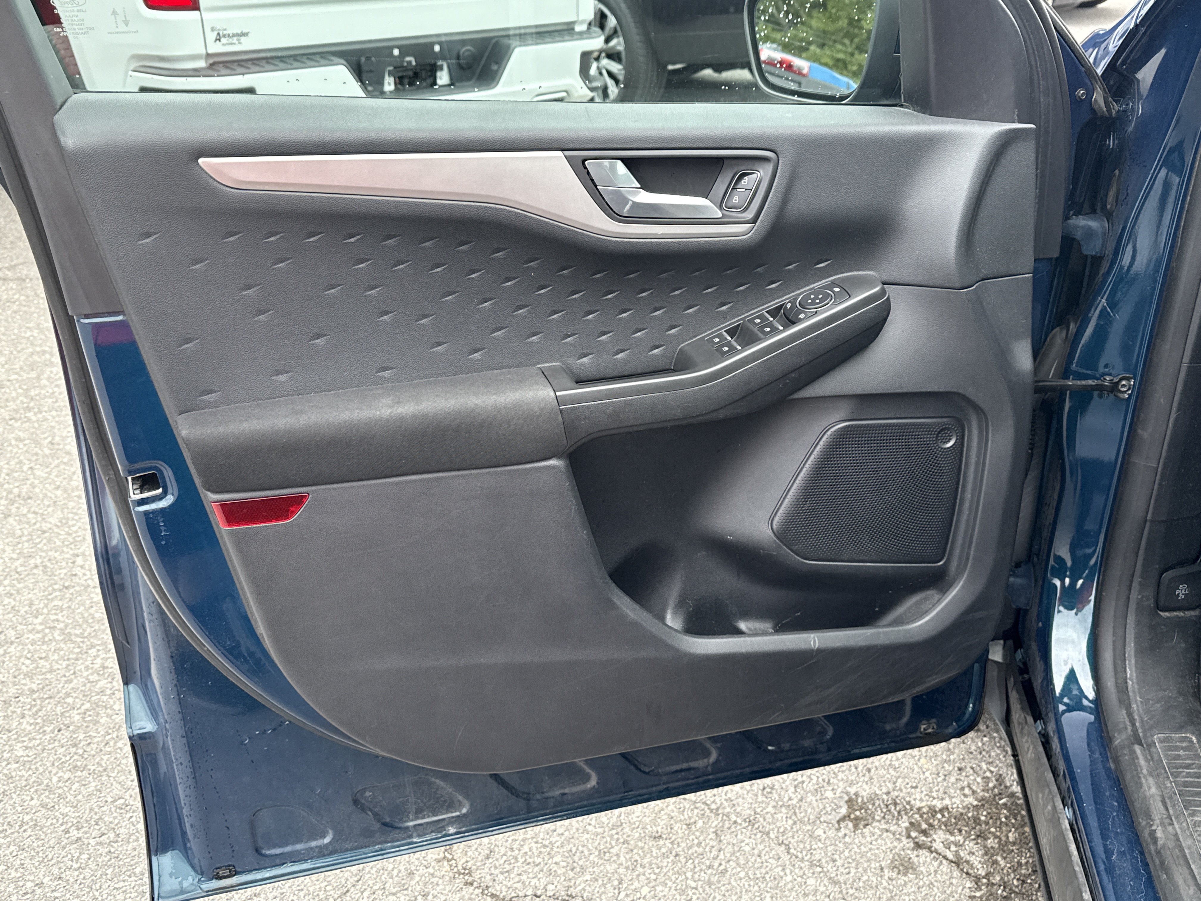 Used 2020 Ford Escape SE AWD/4WD image 15