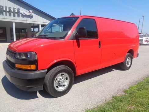 Used 2024 Chevrolet Express 2500 w/ Driver Convenience Package RWD image 1