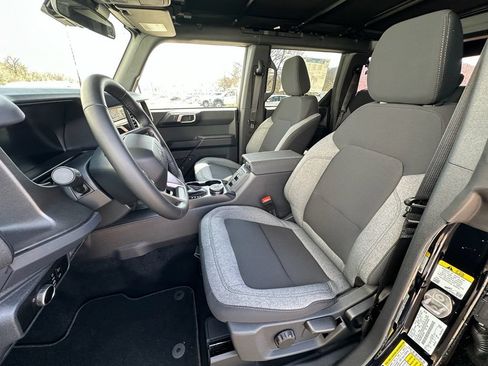 New 2025 Ford Bronco Big Bend AWD/4WD image 17
