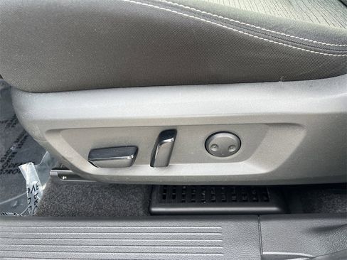 Certified 2023 Nissan Rogue SV image 22