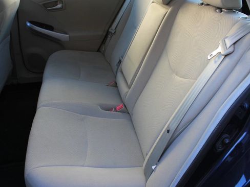 Used 2013 Toyota Prius Four image 13
