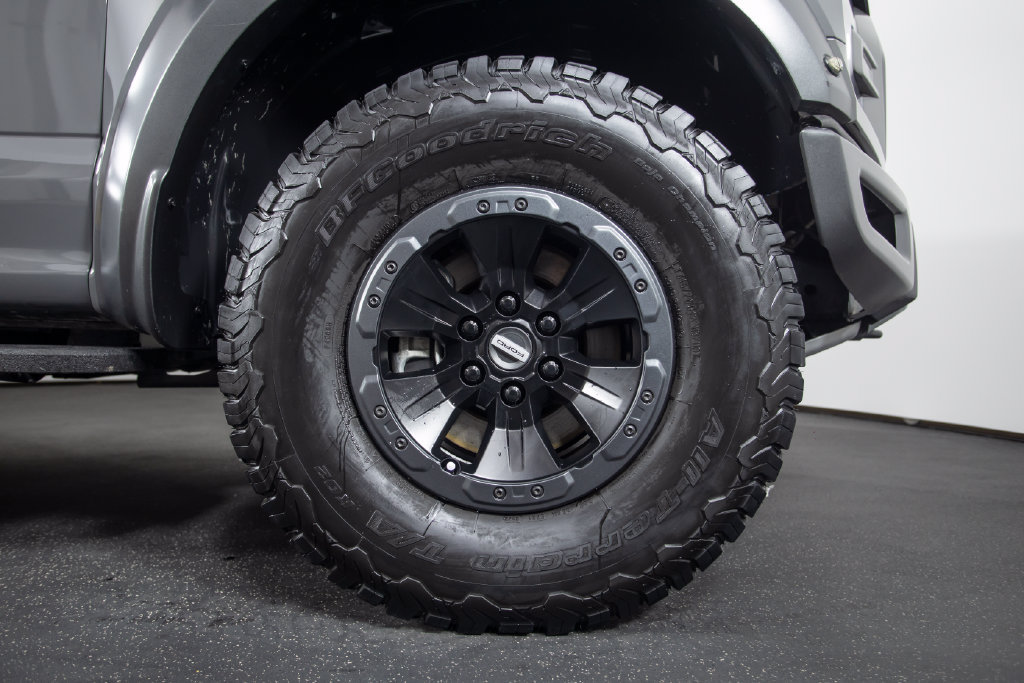 Used 2018 Ford F150 Raptor w/ Equipment Group 802A Luxury AWD/4WD image 18