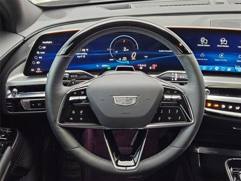 New 2026 Cadillac Lyriq Sport w/ LPO, Floor Liner Package AWD/4WD image 13