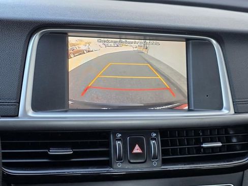 Used 2019 Kia Optima LX image 11