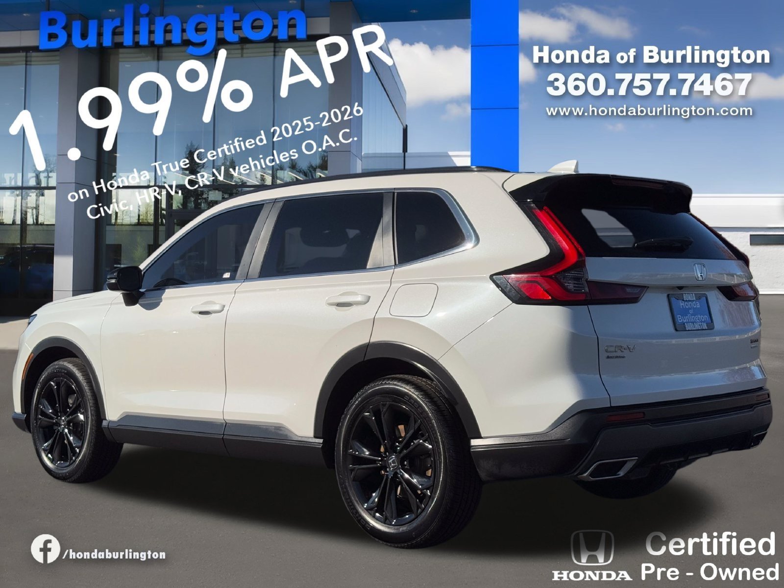 Used 2025 Honda CR-V Sport Touring image 4