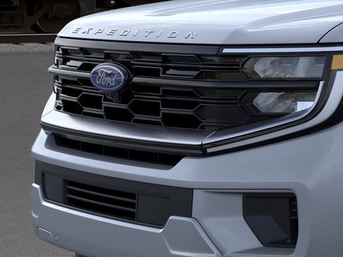New 2026 Ford Expedition Platinum image 46