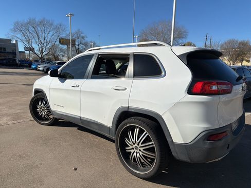 Used 2014 Jeep Cherokee Limited image 7