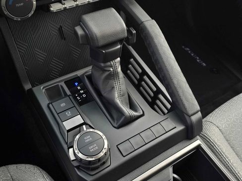 Certified 2025 Toyota 4Runner SR5 image 26