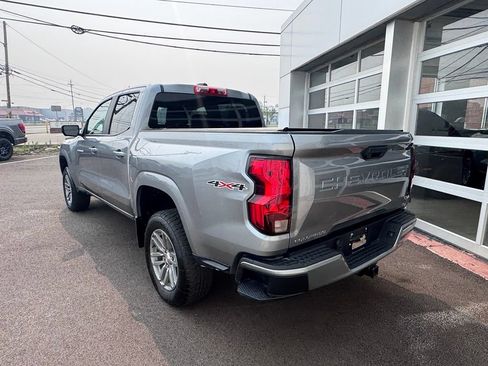 Used 2024 Chevrolet Colorado LT w/ Advanced Trailering Package AWD/4WD image 5