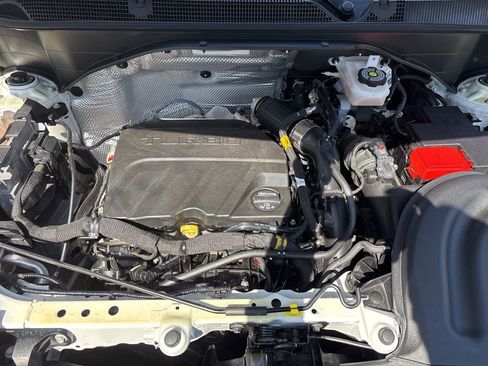 Used 2023 Buick Encore GX Select FWD image 12