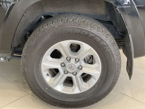 Used 2024 Toyota 4Runner SR5 AWD/4WD image 12