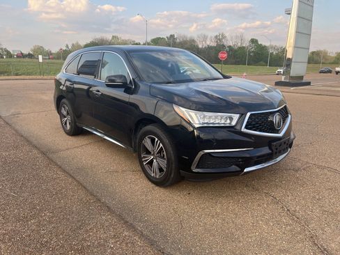 Used 2017 Acura MDX SH-AWD image 3