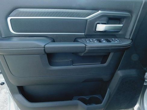 New 2026 RAM 2500 Big Horn AWD/4WD image 10