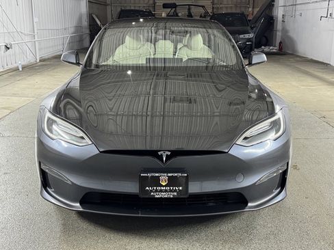 Used 2021 Tesla Model S Plaid image 2