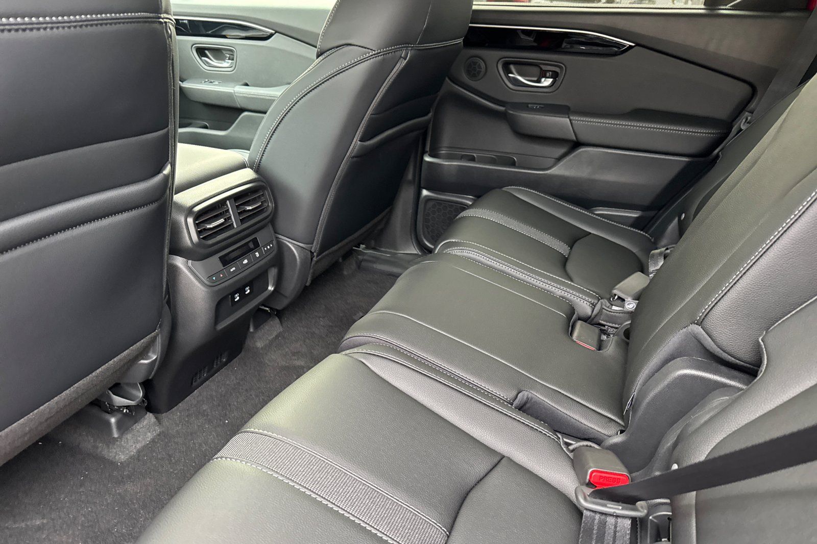 New 2026 Honda Pilot EX-L image 11