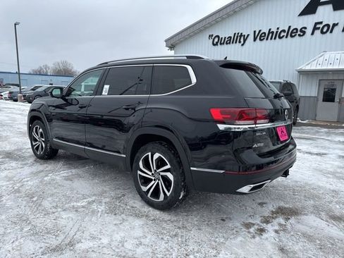 Used 2021 Volkswagen Atlas SEL Premium image 21