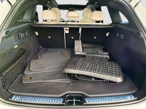 Used 2023 Mercedes-Benz GLC 300 4MATIC image 27