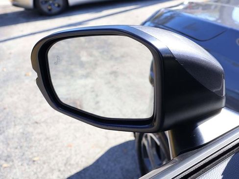 Used 2024 Honda HR-V EX-L image 42