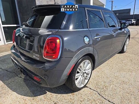 Used 2015 MINI Cooper S image 4